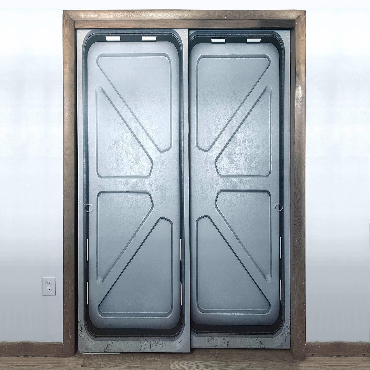 Sci-fi Airlock door wrap